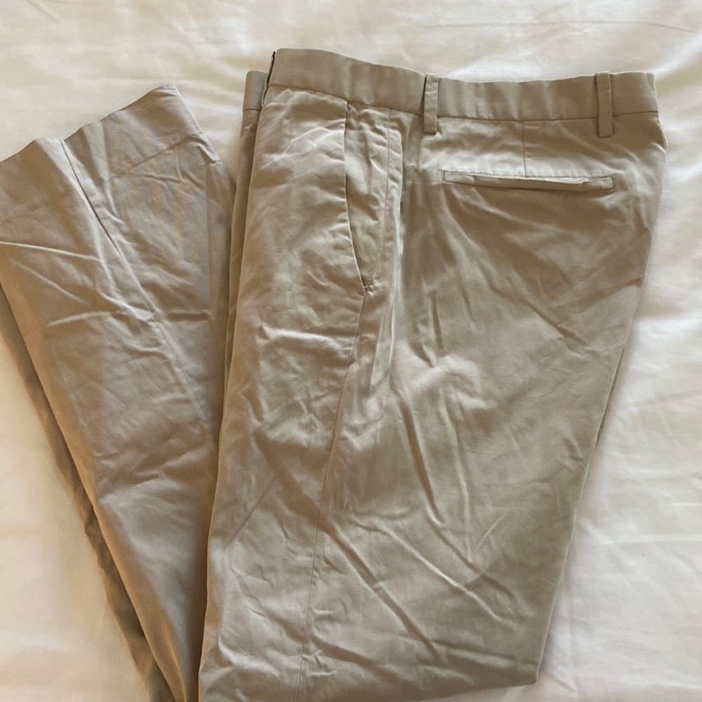 Banana Republic light khaki pants-32/30
